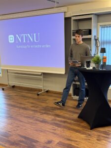 Mathias Vestg&oslash;te, NTNU &Aring;lesund